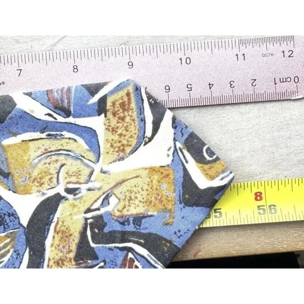 VTG KAHALA MENS TIE BLUE YELLOW MADE IN HAWAII 3.5 X 56” Abstract Cotton Short‎